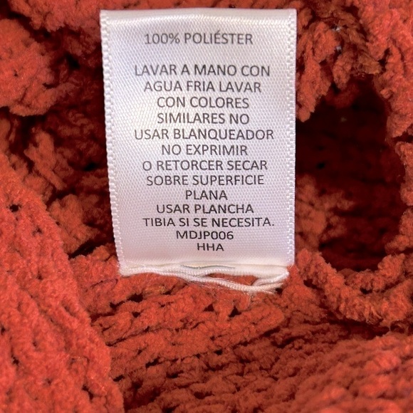 Derek Heart Juniors Terracotta Crop Crisscross Cable Knit Sweater Size-S NWT - Picture 6 of 7
